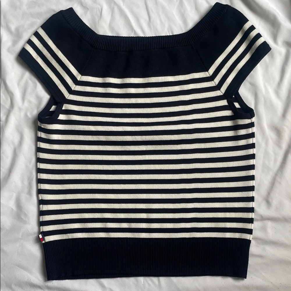 Tommy Hilfiger Navy & White Striped Knit Top - Classic Style - Medium - Picture 8 of 11